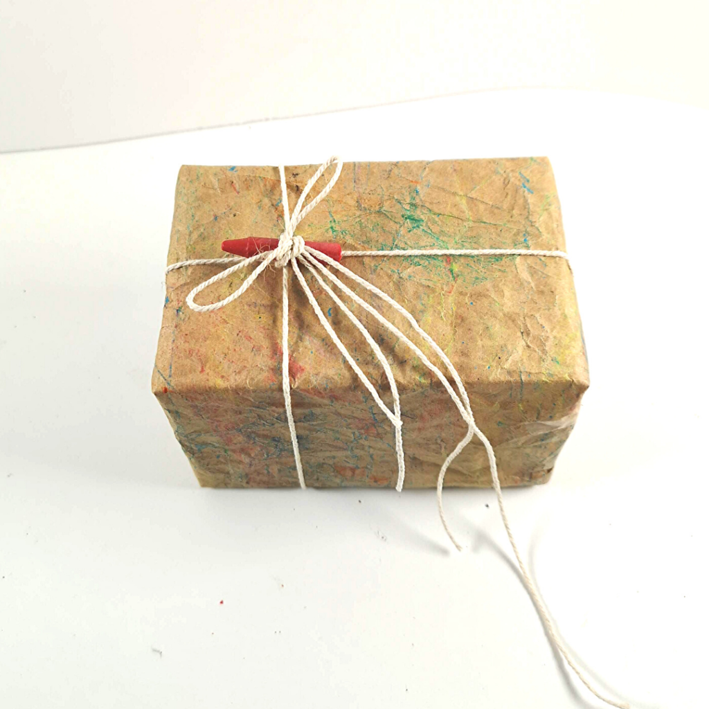 Pacchetti regalo natalizi sostenibili, originali, personalizzati e fai da  te.